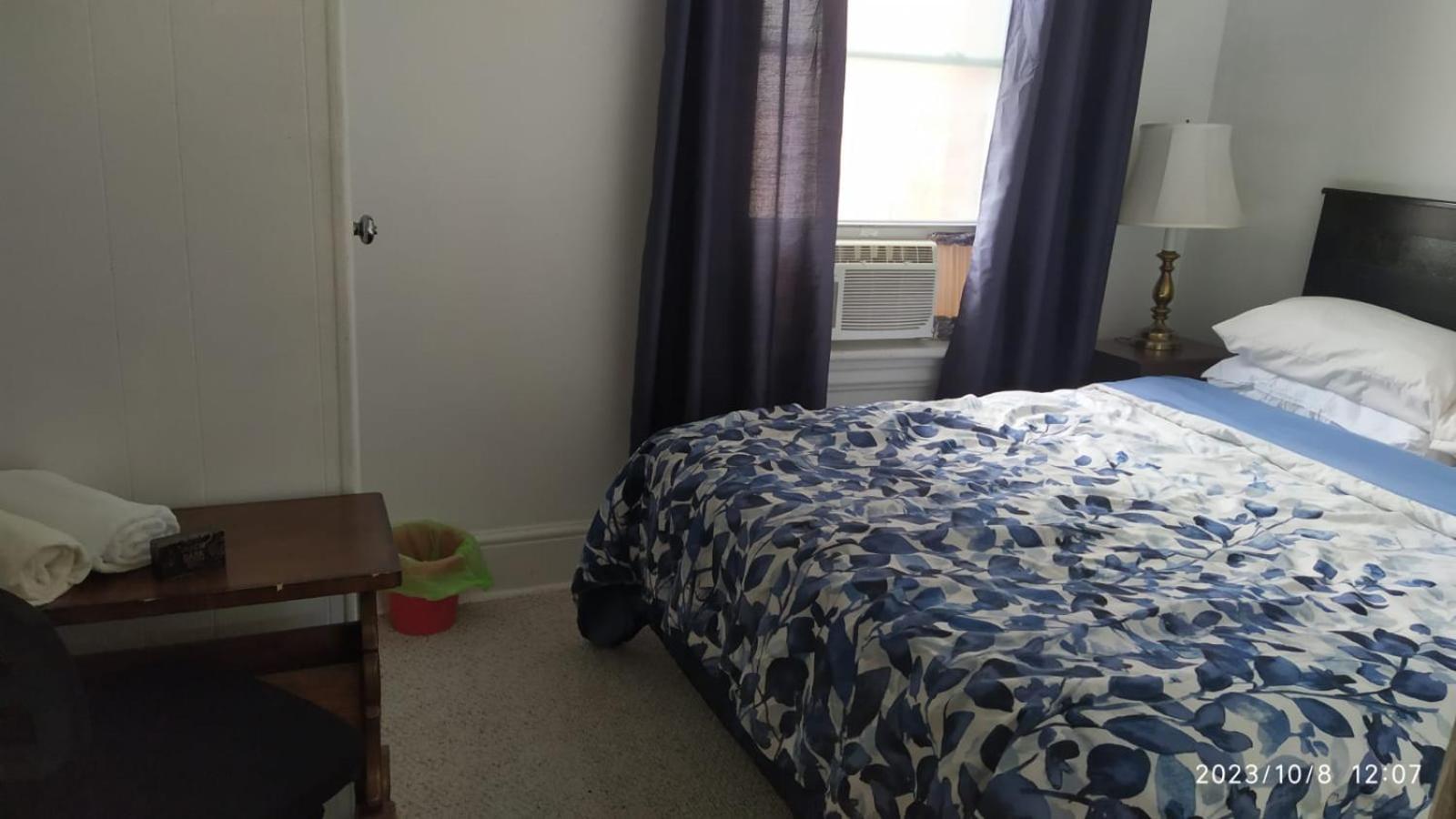 Cozy Downtown Two Bedrooms Free Parking Kingston Eksteriør bilde